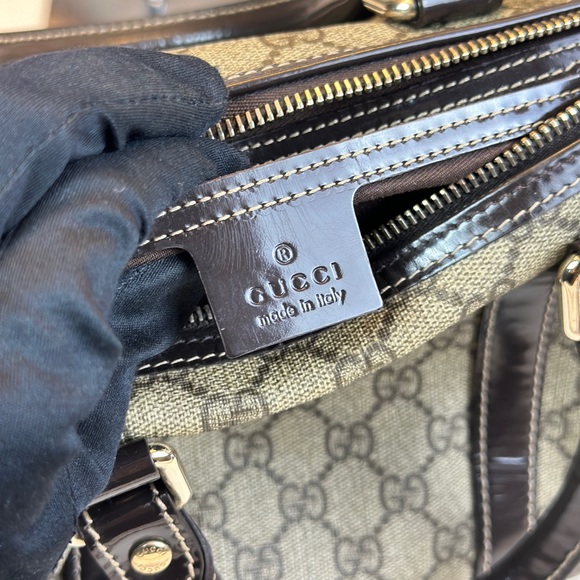 Gucci GG Logo Supreme Boston Bag Satchel